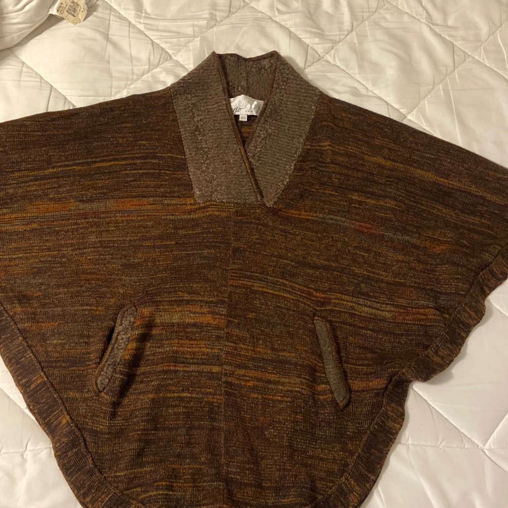 Pullover sweater/cape